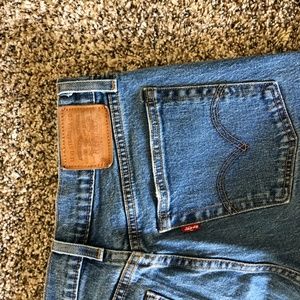 Levi’s Wedgie High-Rise Jean